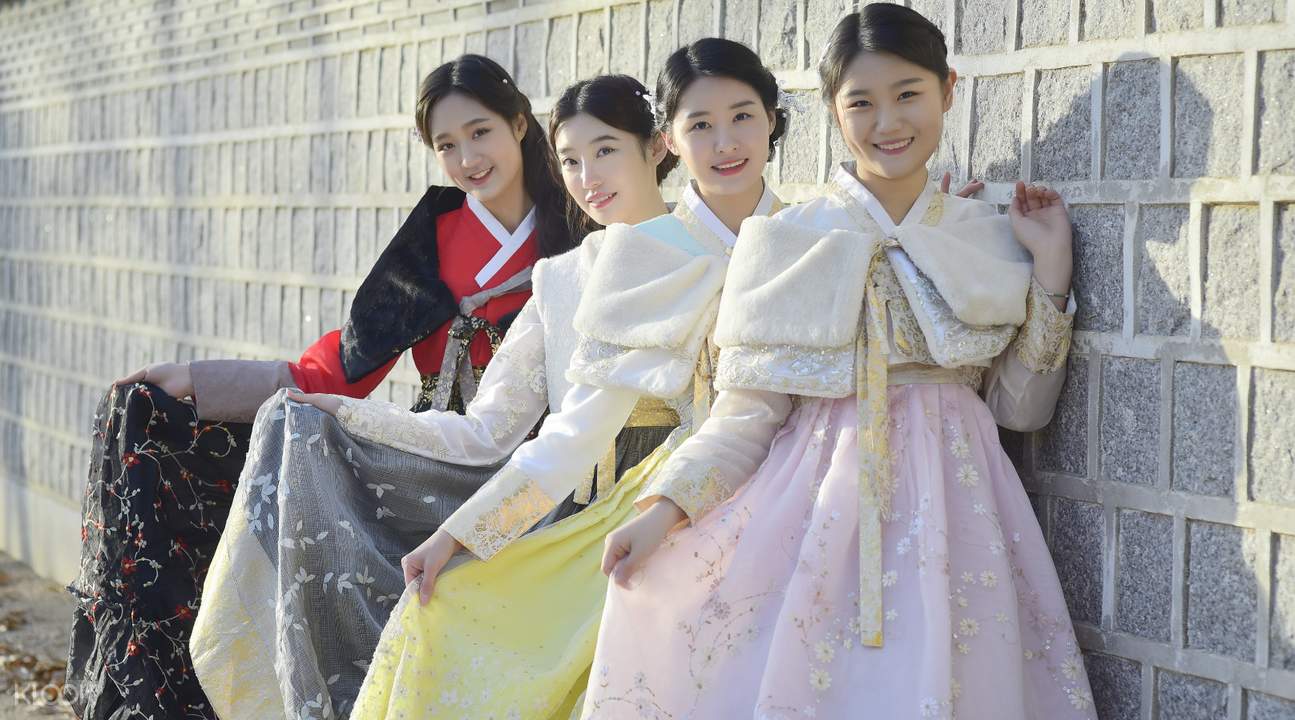 Book Hanbok Rental Voucher At Gyeongbokgung Store In Hanboknam